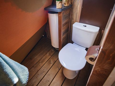 HÉBERGEMENT INSOLITE 4 personnes - Tipi NOMADE - 2 chambres avec sanitaires