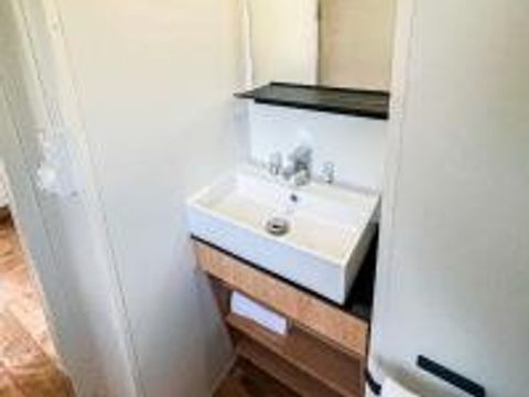 MOBILHOME 4 personnes - VENUS (2R 4P)