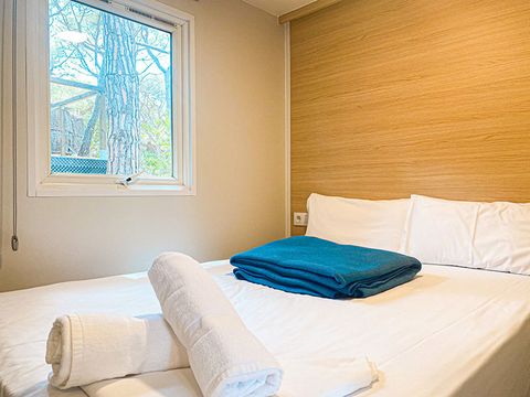 MOBILHOME 2 personnes - ASTRIA (1R 2+1P)