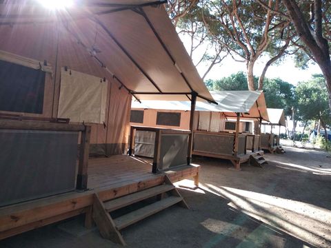 TENTE TOILE ET BOIS 5 personnes - VICTORIA (2R 4+1P)