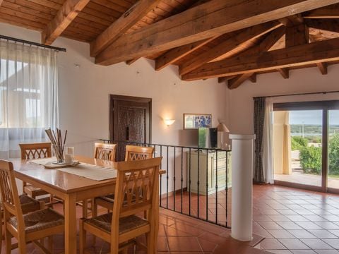 VILLA 8 personnes - Es, piscine privée