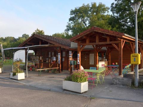 Camping L'Ile aux mille Charmes - Camping Vosges - Image N°12