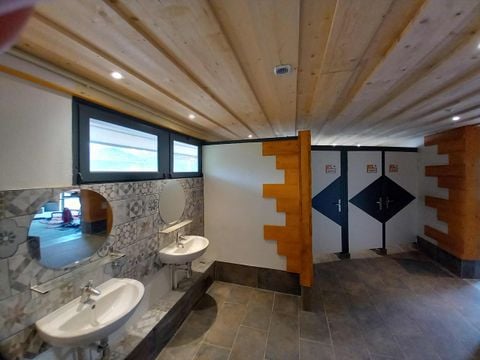 Camping L'Ile aux mille Charmes - Camping Vosges - Image N°18