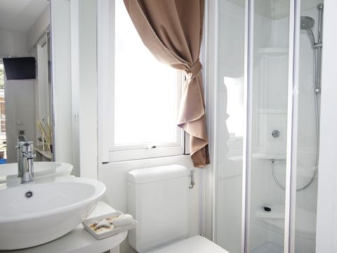 BUNGALOW 4 personnes - Trendy D