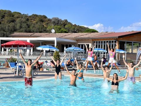 Camping Village Baia Azzurra - Camping Grosseto - Image N°2