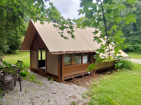 Tente en toile et en bois 2 personnes - Tente Glamping Drome