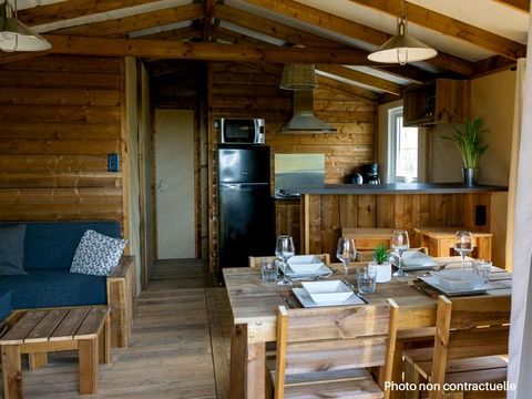 Tente en toile et en bois 5 personnes - Lodge Luxe nature surplombant la rivière avec vue panoramique - Climatisé
