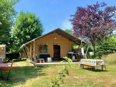 TENTE TOILE ET BOIS 5 personnes - Greenlodge avec sanitaire privé
