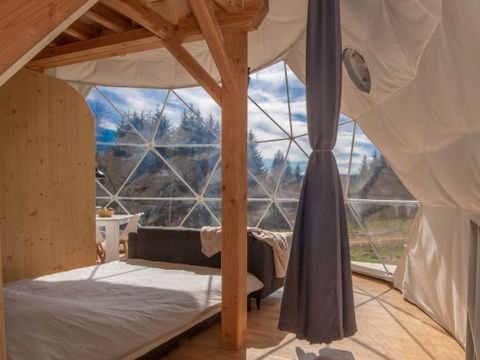 HÉBERGEMENT INSOLITE 5 personnes - Dôme