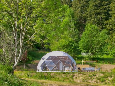 HÉBERGEMENT INSOLITE 5 personnes - Dôme