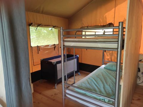 TENTE TOILE ET BOIS 5 personnes - GP6 Tente safari Greenlodge avec sanitaire privé