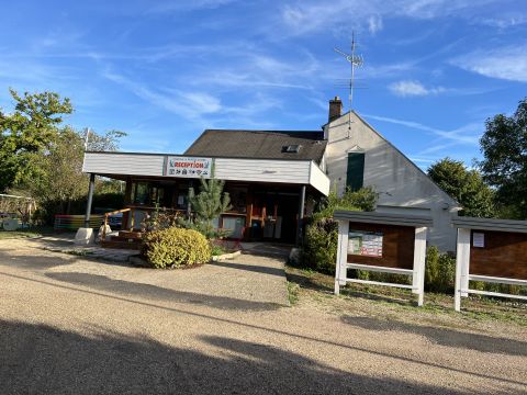 Camping La Rivière Dorée - Camping Seine-et-Marne