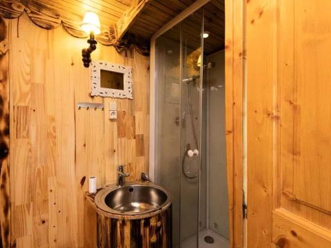 Insolite 2 personnes - Roulotte Baudelaire 1 Pièce 2 Personnes