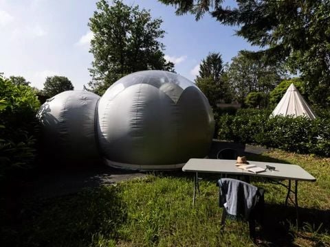 Hébergement 2 personnes - Bulle Fleur du jour 1 pièce 2 personnes Sans Sanitaire