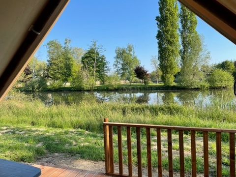 Tente en toile et en bois 5 personnes - Tente lodges sans sanitaires