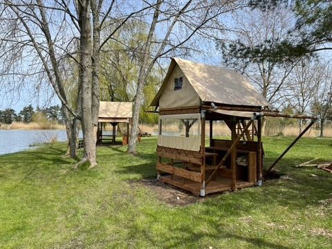 Tente en toile et en bois 2 personnes - Bivouac