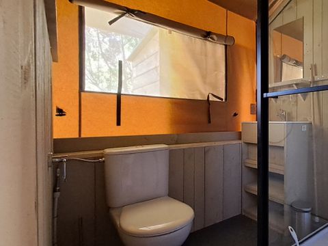 Tente en toile et en bois 6 personnes - Tente Lodge Prestige Plus - 2 chambres - 1SDB - 35m²