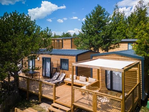 MOBILHOME 8 personnes - Sunêlia Luxe Duo 3 Chambres + 1 studio 18m²