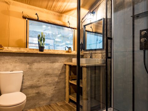 TENTE TOILE ET BOIS 5 personnes - Tente Wood Prestige Plus 5pers 2ch 1SDB 38m²