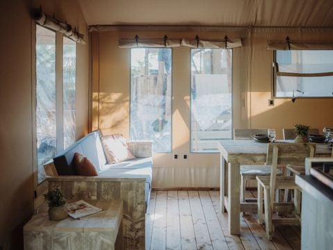 TENTE TOILE ET BOIS 5 personnes - Tente Wood Prestige Plus 5pers 2ch 1SDB 38m²