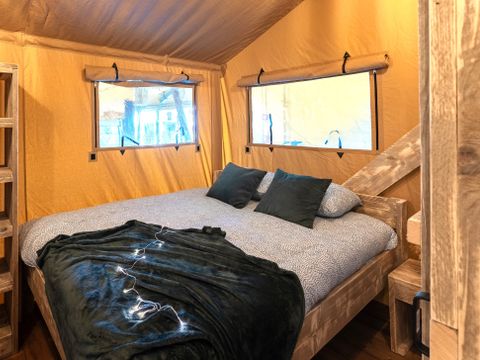 Tente en toile et en bois 5 personnes - Tente Wood Prestige Plus 5pers 2ch 1SDB 38m²