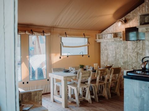 TENTE TOILE ET BOIS 5 personnes - Tente Wood Prestige Plus 5pers 2ch 1SDB 38m²