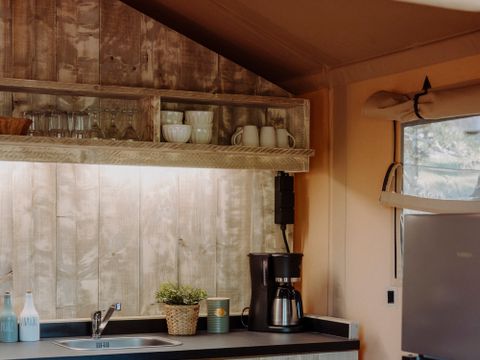 TENTE TOILE ET BOIS 5 personnes - Tente Wood Prestige Plus 5pers 2ch 1SDB 38m²