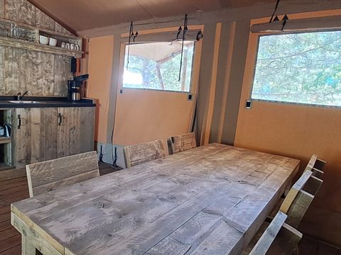 Tente en toile et en bois 6 personnes - Safari Prestige Plus 6pers 3ch 1SDB 49m²