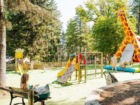 Camping Sunelia - Le Sequoia - Camping Lot - Image N°10