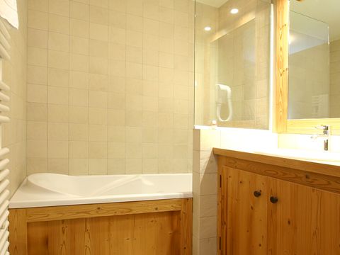 APPARTEMENT 4 personnes - 2 pièces cabine 4 personnes