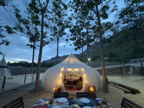 TENTE 4 personnes - YUKA 