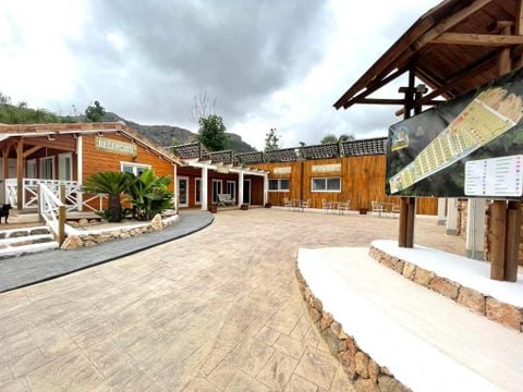 Camping La Escalada - Camping Valence