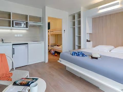 CHAMBRE 4 personnes - Premium Chambre 4 personnes Coin nuit Balcon