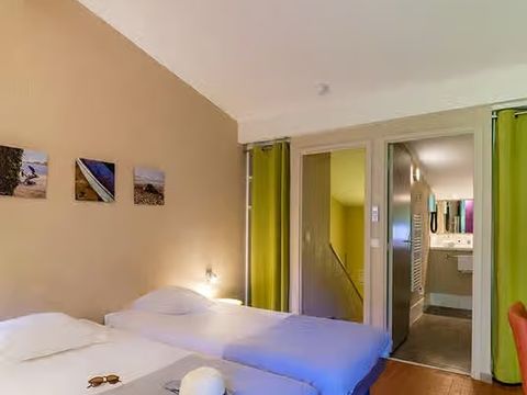 STUDIO 2 personnes - Essentiel Studio 2 personnes Terrasse (*)