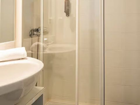 BUNGALOW 4 personnes - Classique Bung Duplex 2 chambres 4 personnes Terrasse Climat