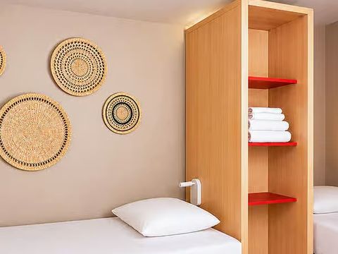 BUNGALOW 4 personnes - Classique Bung Duplex 2 chambres 4 personnes Terrasse Climat