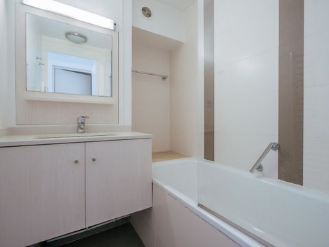 APPARTEMENT 4 personnes - Accueil lit bébé impossible