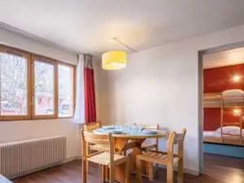 APPARTEMENT 7 personnes - "Le Haut" 3 pièces