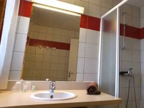 CHAMBRE 4 personnes - Chambre 40m² 2 Pièces 2 salles d'eau (sans cuisine)