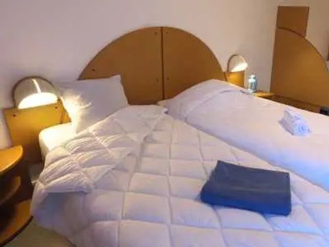 CHAMBRE 6 personnes - Chambre 40m² 2 Pièces (sans cuisine)