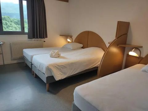 CHAMBRE 6 personnes - Chambre 32m² 2 Pièces 2 salles d'eau (sans cuisine)