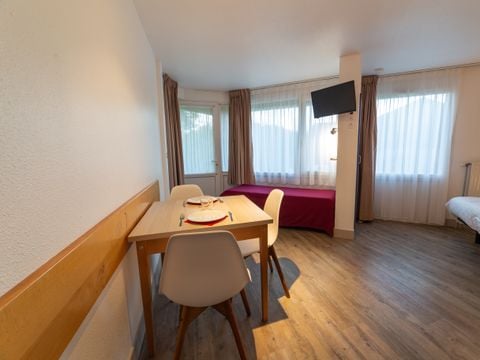 GÎTE 2 personnes - 1 Pièce - Accueil lit bébé impossible 2 pers