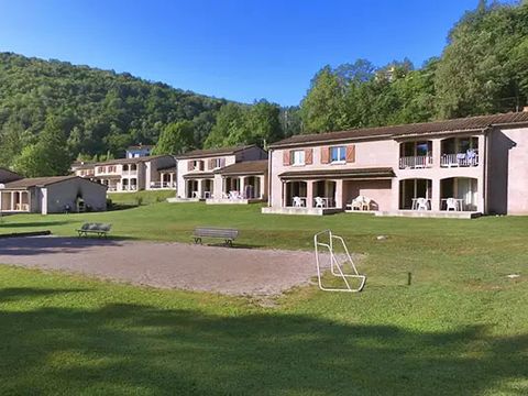 APPARTEMENT 8 personnes - Appartement "Rez de chaussée" 3 pièces