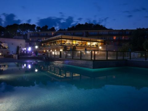 Comtat Sant Jordi Appart'hôtel  - Camping Girona