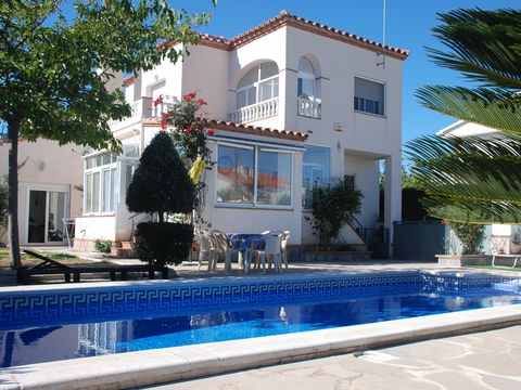 MAISON 8 personnes - Type Amapola 6/8