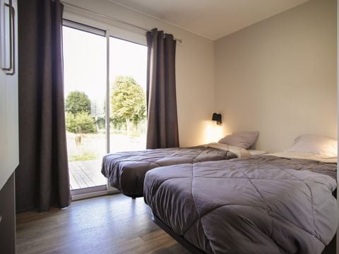 MOBILHOME 6 personnes - ROOMS SUITES - TV