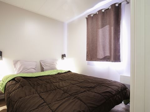 Lodge 4 personnes - Lodge Family 34,02 m² - 2 chambres + Terrasse + TV