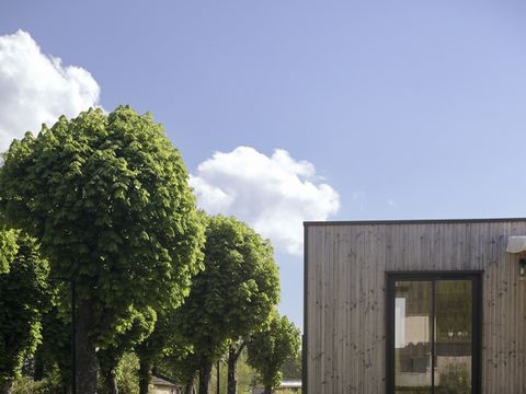 Lodge 4 personnes - Lodge Family 34,02 m² - 2 chambres + Terrasse + TV