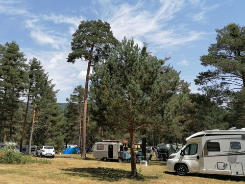 Emplacement - PARCELA AUTOCARAVANA