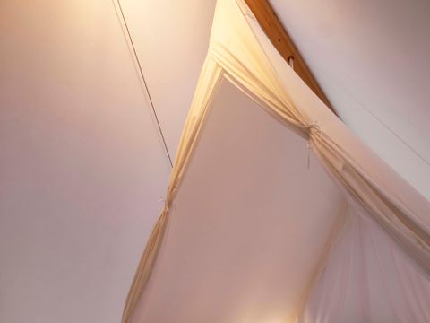 Tente en toile et en bois 2 personnes - Cabin Tent